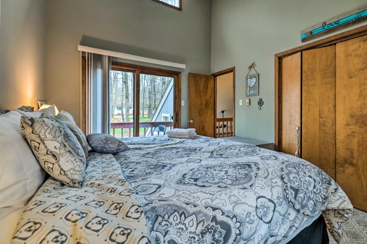 Poconos Vacation Home Walk To Locust Lake! Pocono Lake Exterior foto